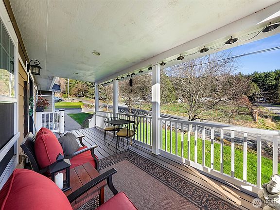 4th image of 17766 Pamela Street