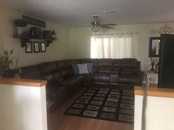 3rd image of 3531 Twisted Oak Ct