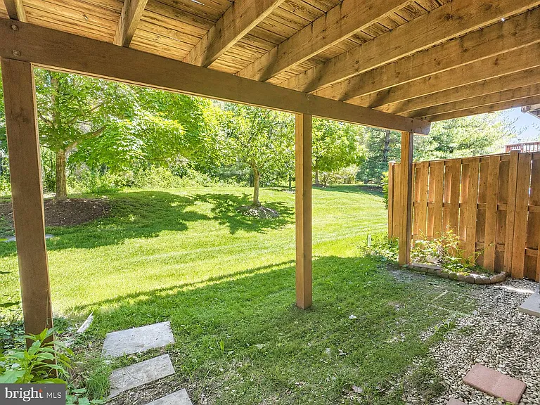 10417 Heathside Way — Photo 29