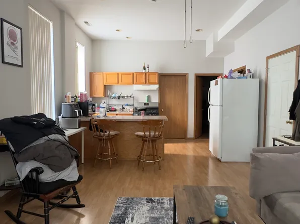 524 W 31st St APT 2, Chicago, IL 60616