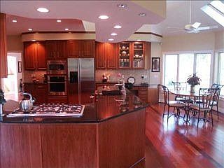5th image of 31 Parkview Manor Cir