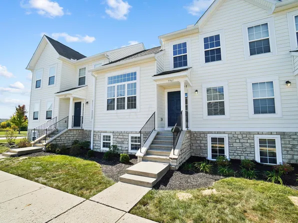 5961 Andrew John Dr #39, New Albany, OH 43054