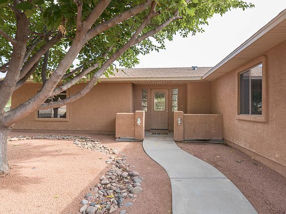 2nd image of 1389 S Viejo Dr