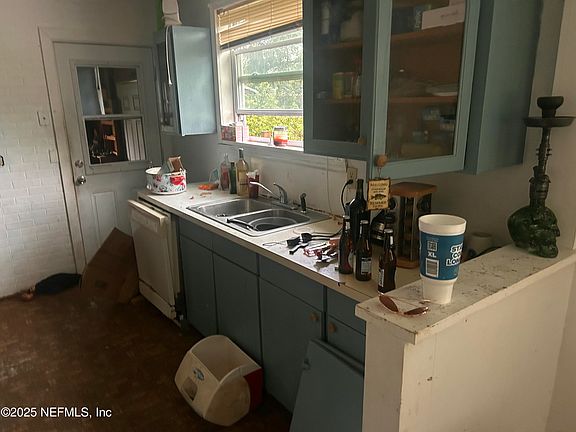 4th image of 5941 JOY Drive S