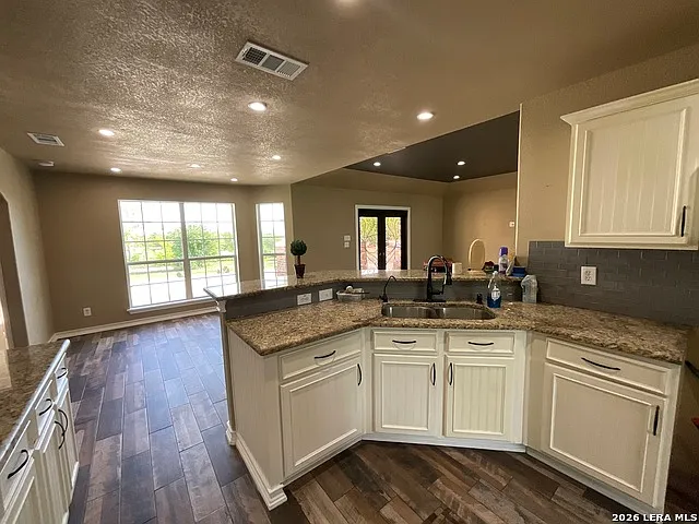 12010 Del Rio — Photo 13
