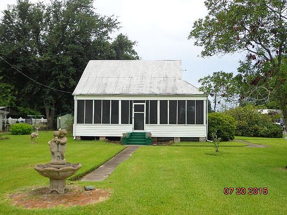 2nd image of 111 Killona Dr