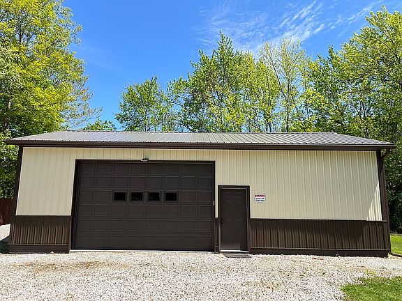 24x40 pole barn