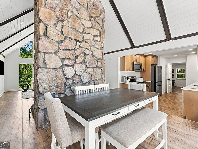 4225 Twin Rivers Dr — Photo 14