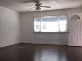 17101 Sandra Lee Ln APT B, Huntington Beach, CA 92649