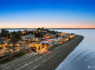 3001 Alki Ave SW, Seattle, WA 98116