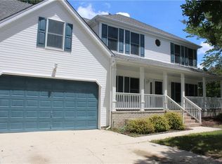 718 Beckley Ln, Chesapeake, VA 23322