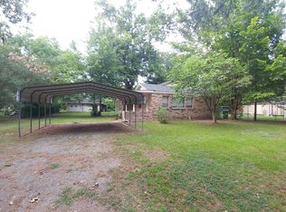 302 Ashcraft St, Mcgehee, AR 71654