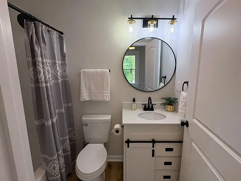 161 Seminole Dr — Photo 11