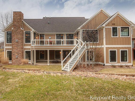 2nd image of 1698 Watermark Dr SE