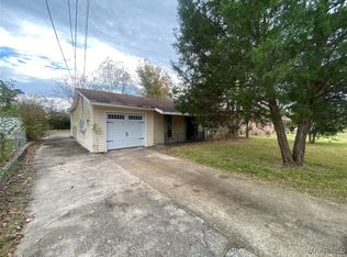 3215 Hackberry Ln, Montgomery, AL 36116