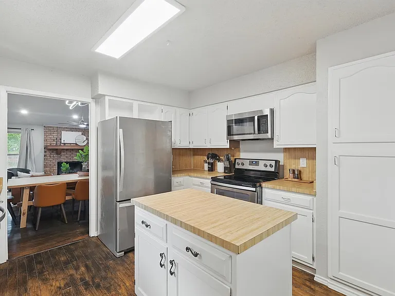 5830 Jester Dr — Photo 15