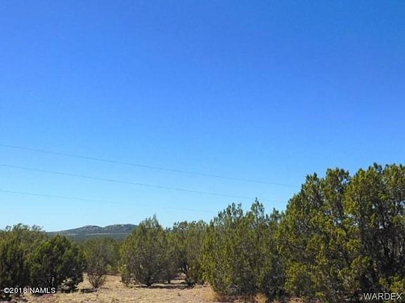 3rd image of 2035 W Picacho Dr
