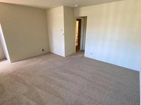 3rd image of 1147 Noel Dr