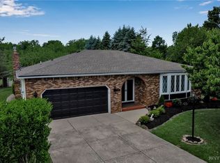 6182 Townline Rd, Lockport, NY 14094