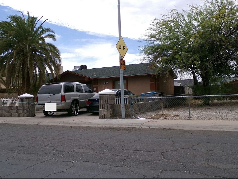 2nd image of 4917 W Virginia Ave