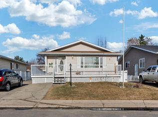 1412 63rd St NW, Edmonton, AB T6L1X7