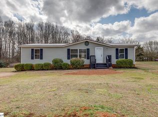 122 Kentmont Ln, Greer, SC 29651