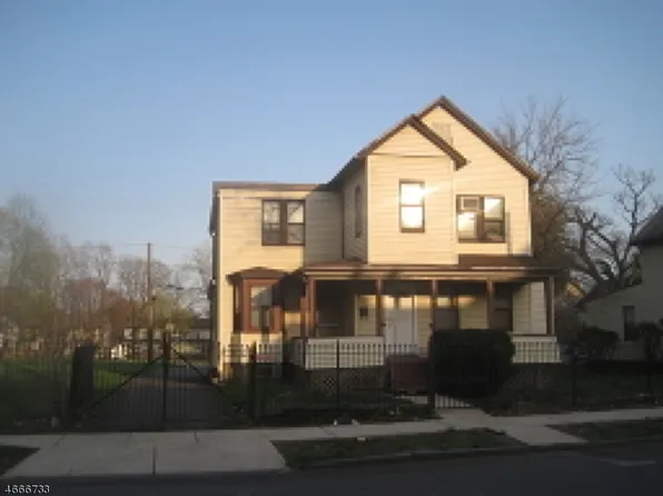 296 Shepard Ave, East Orange, NJ 07018
