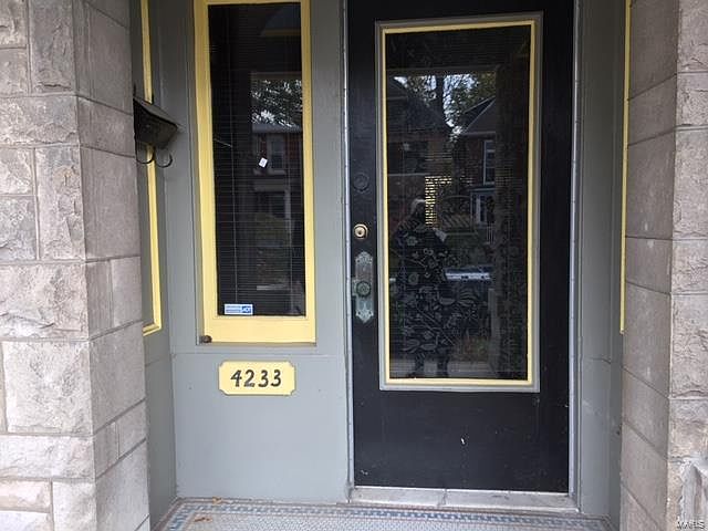2nd image of 4233 Cleveland Ave
