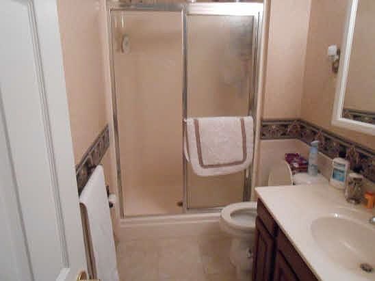 5th image of 2011 Castlebar Dr