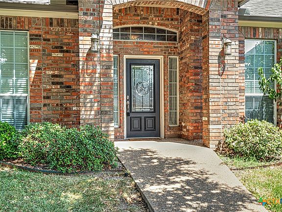 4th image of 5920 Fawn Meadows Dr
