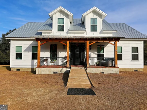 115 Barnetts Creek Dr, Ochlocknee, GA 31773