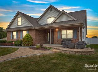 610 Peony Ln, Bourbonnais, IL 60914
