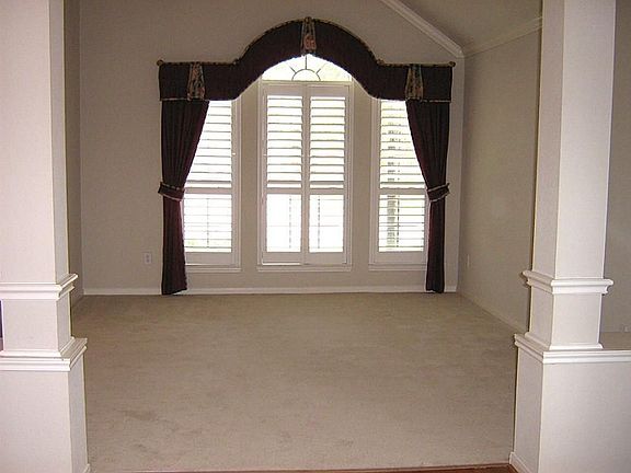 3rd image of 14411 Milestone Ln