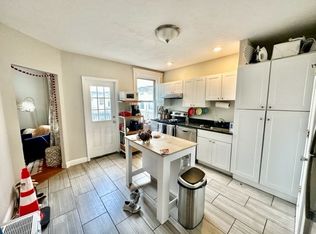 214 Hanover St #2, Boston, MA 02113
