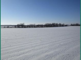 Angle Rd, Cedar Rapids, IA 52404