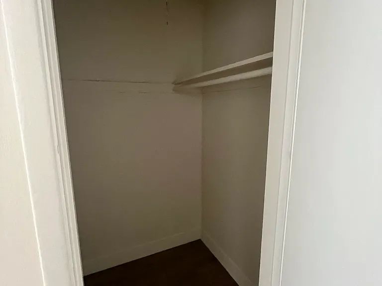 4355 Mammoth Ave #8 — Photo 20