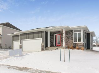 1044 Jaycee Ln, Adel, IA 50003