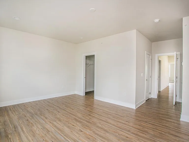 665 Levering St #665 — Photo 28
