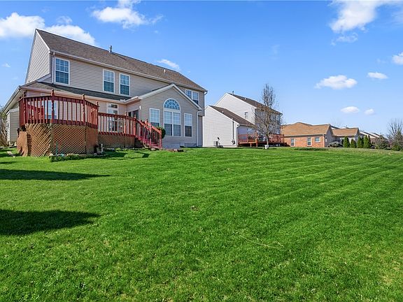 5th image of 3506 Queen Victoria Ct