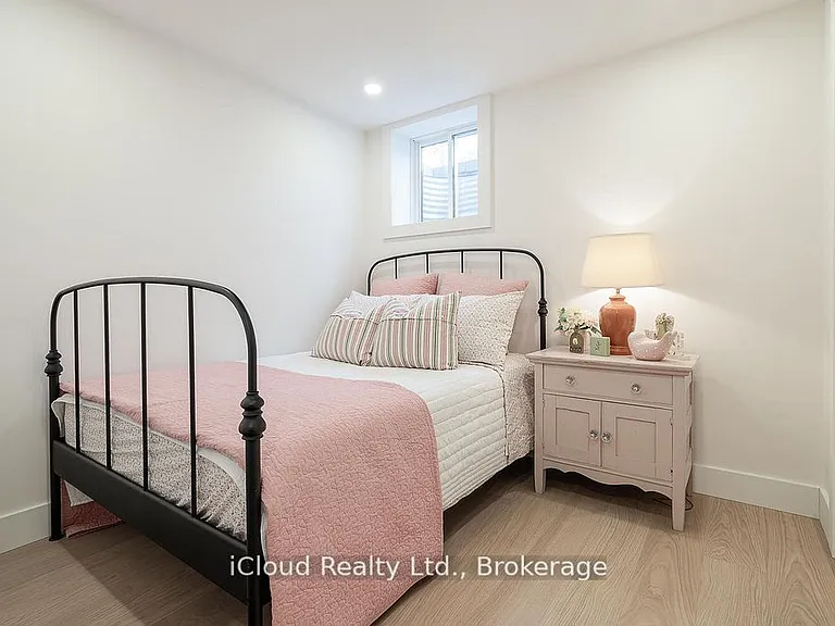 5389 Kindos St — Photo 45