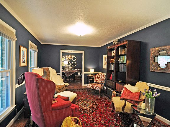 Elegant Formal Living Room