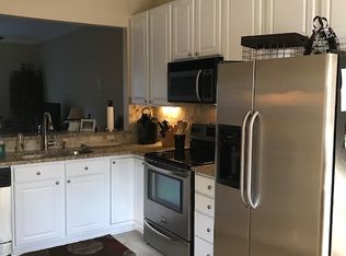 833 S White St, Wake Forest, NC 27587