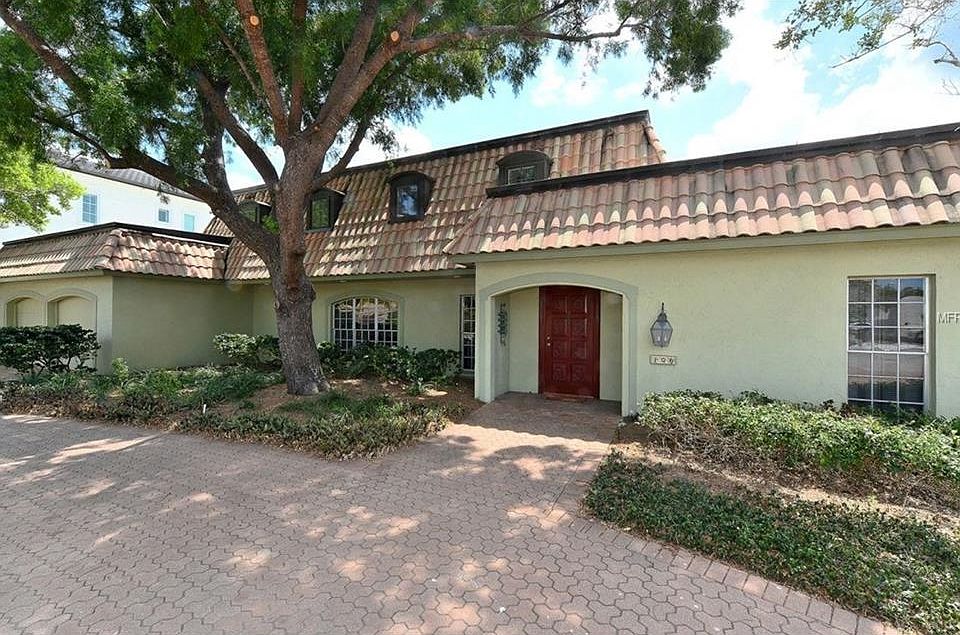 1st image of 106 Seagull Ln