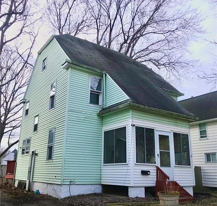 1st image of 362 Lindenwood Ave