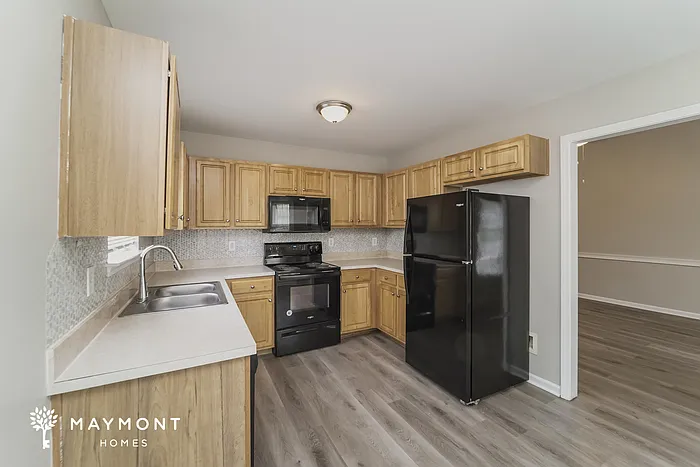 9421 Dewey Dr #144 — Photo 5