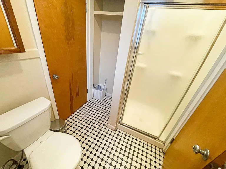 103 Spring Ln — Photo 19