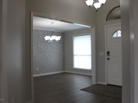 5th image of 4103 San Angelo Ave
