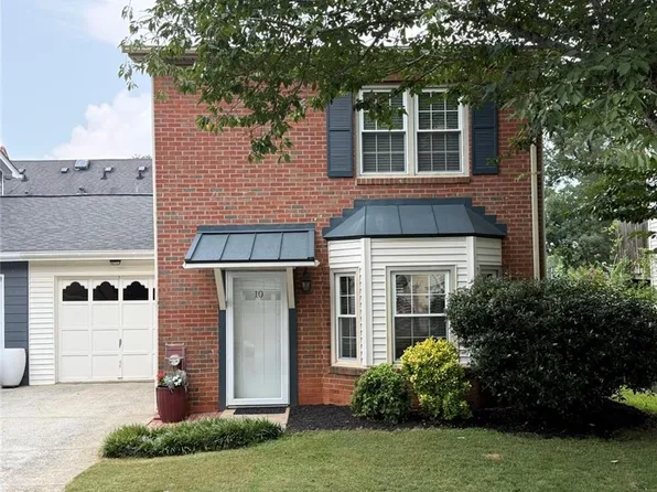 222 Forkner Dr APT 10, Decatur, GA 30030
