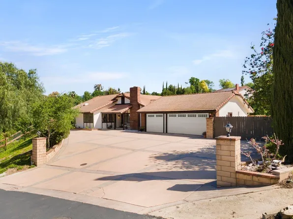 1080 Serenidad Pl, Oak View, CA 93022