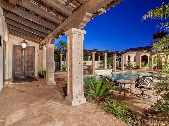 Private Courtyard it stunning in evening